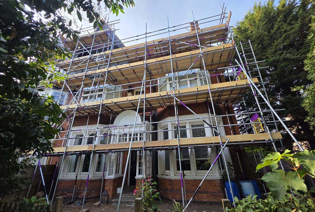 Scaffolding around a large 3 story UK home